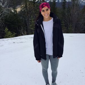 Meet your Posher, Nicole